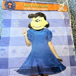 Peanuts Adult Lucy Costume With Headpiece